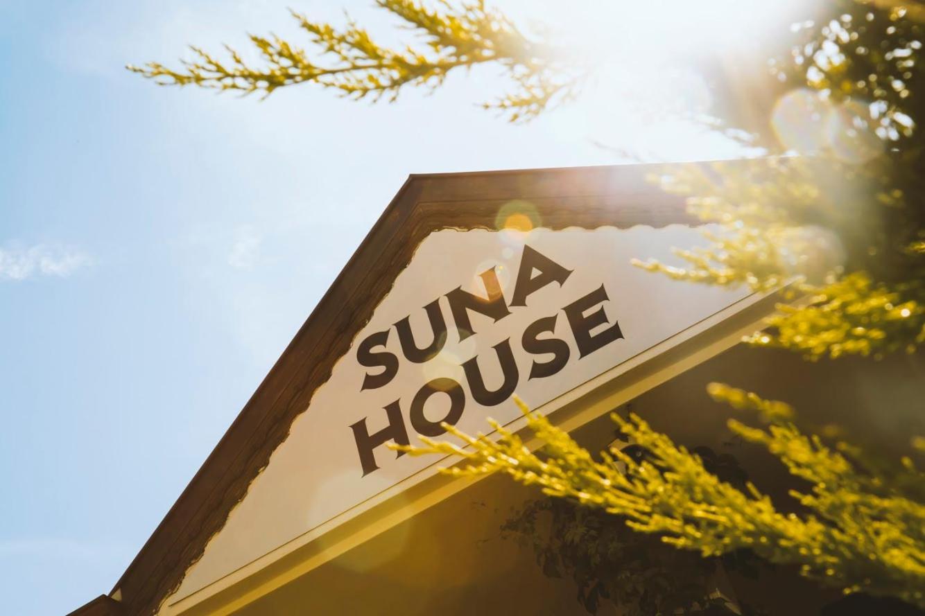 Suna House سوغوت المظهر الخارجي الصورة